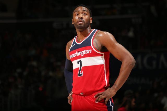 波士顿马拉松：肯尼亚选手包揽男女组冠军 双双实现卫冕